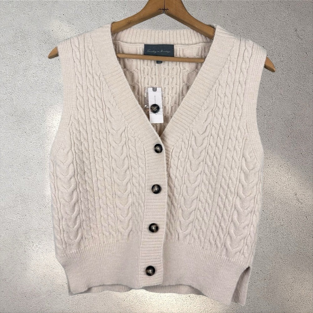 Anthropologie Sunday In Brooklyn Cable Knot Sweater Vest‎ NWT Sz S